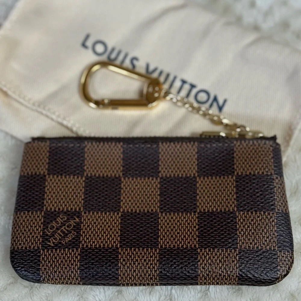 Louis Vuitton Damier Ebene Key Holder - Picture 1 of 9